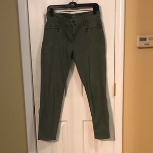 CLOSET BLOW OUT SALE... EVERYTHING MUST GO!!